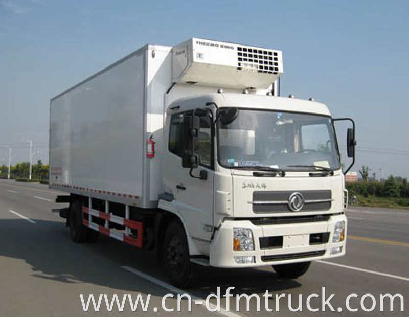 Dongfeng refrigerator truck (1)